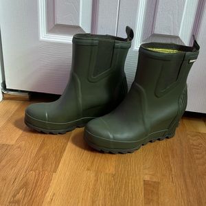 Sorel Olive Green Heeled Rain Boots